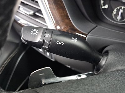 2020 Genesis G90 — миниатюра 28