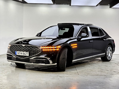 صورة 1 لـ 2022 Genesis G90 (RS4)
