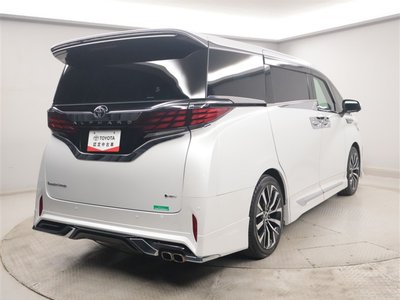 TOYOTA ALPHARD - 3