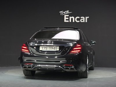 2018 Mercedes-BENZ S-CLASS photo 3
