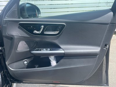 2024 Mercedes-BENZ C-CLASS — миниатюра 33