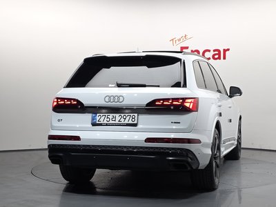 AUDI Q7 - 4