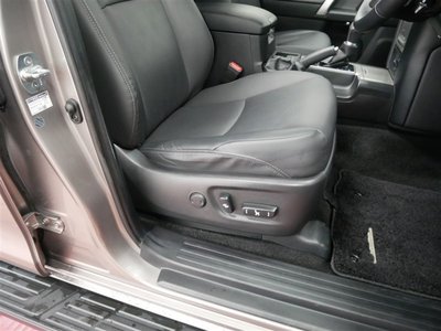 2023 Toyota LAND CRUISER PRADO 缩略图 34