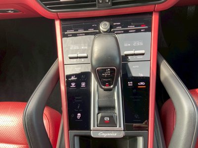 صورة مصغرة 31 لـ 2020 Porsche CAYENNE