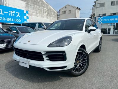 2020 Porsche CAYENNE photo 9