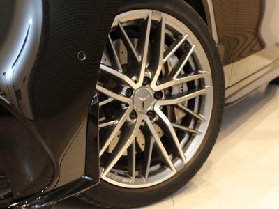 MERCEDES-BENZ C-CLASS AMG - 10