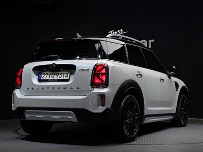 MINI COUNTRYMAN - 3
