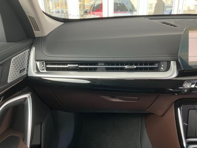 صورة مصغرة 64 لـ 2024 BMW IX1