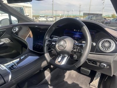 MERCEDES-BENZ EQE - 2