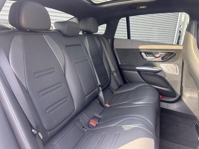 MERCEDES-BENZ EQE - 5