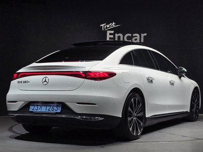 MERCEDES-BENZ EQE - 4