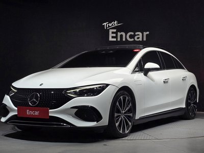 MERCEDES-BENZ EQE - 1