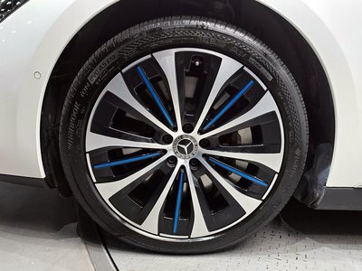 MERCEDES-BENZ EQE - 6