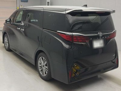 2026 Toyota ALPHARD 照片 3
