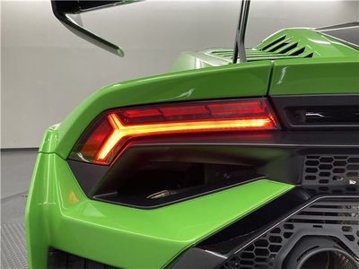 2022 Lamborghini HURACAN — миниатюра 44