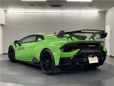 صورة 2 لـ 2022 Lamborghini HURACAN
