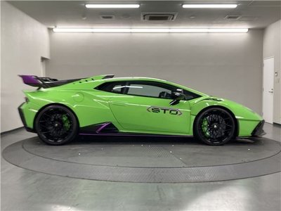 صورة 5 لـ 2022 Lamborghini HURACAN