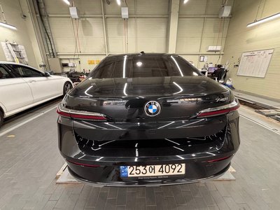 BMW 7 SERIES - 5