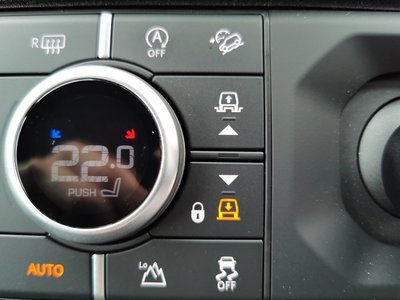 صورة 3 لـ 2024 LAND Rover DEFENDER