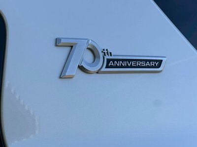 TOYOTA LAND CRUISER PRADO - 8