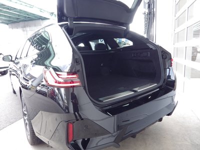 BMW 5 SERIES TOURING - 9