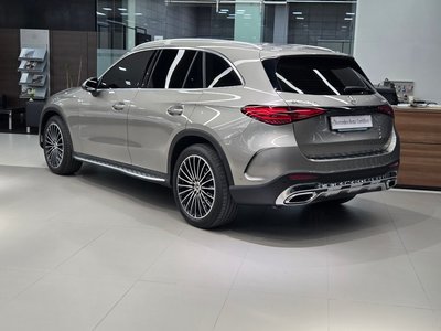MERCEDES-BENZ GLC - 4