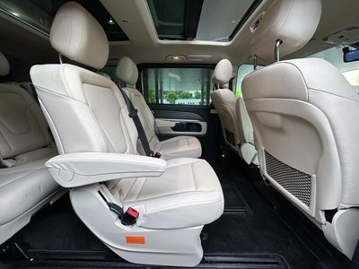 2023 Mercedes-BENZ V-CLASS 照片 9