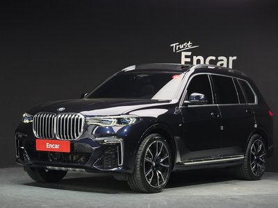 2022 BMW X7 照片 1