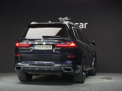 2022 BMW X7 照片 3