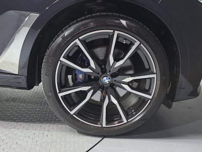 2022 BMW X7 照片 8