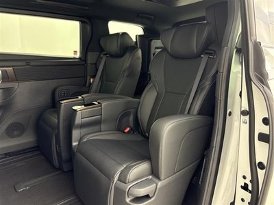 2026 Toyota ALPHARD 缩略图 11