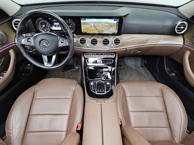 MERCEDES-BENZ E-CLASS - 5