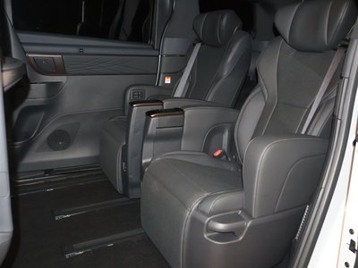 2024 Toyota ALPHARD thumbnail 23
