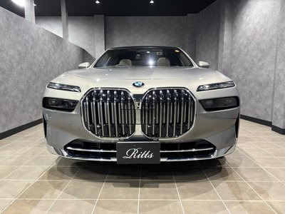 BMW 7 SERIES - 2