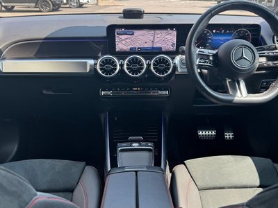 MERCEDES-BENZ GLB - 9