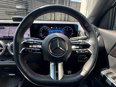 MERCEDES-BENZ GLB - 6