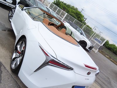 صورة مصغرة 41 لـ 2023 Lexus LC CONVERTIBLE