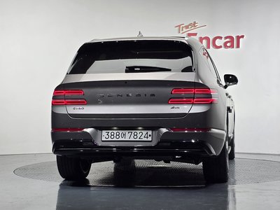 GENESIS GV80 - 3