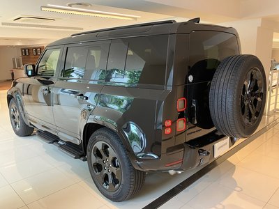 2025 LAND Rover DEFENDER 照片 2