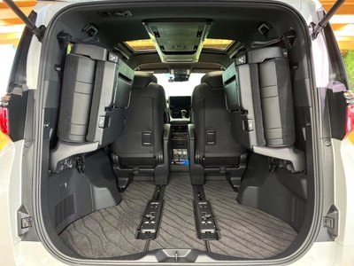 صورة مصغرة 13 لـ 2024 Toyota ALPHARD