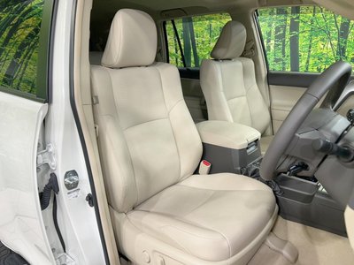 TOYOTA LAND CRUISER PRADO - 8