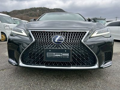 LEXUS LS - 6