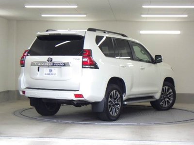 TOYOTA LAND CRUISER PRADO - 2
