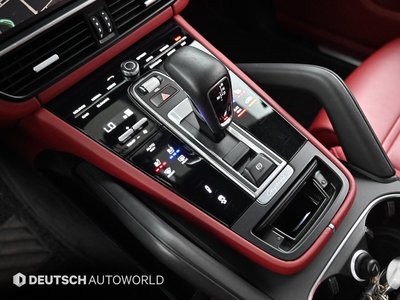 صورة 9 لـ 2022 Porsche CAYENNE