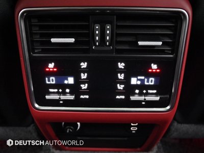 2022 Porsche CAYENNE — миниатюра 16