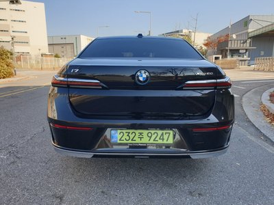 BMW I7 - 3