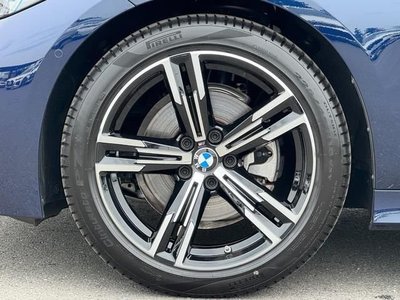 صورة 9 لـ 2025 BMW 3 SERIES