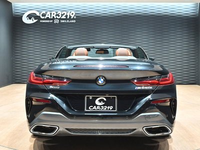 2021 BMW 8 SERIES CABRIOLET — фото 7