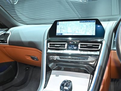 2021 BMW 8 SERIES CABRIOLET — миниатюра 37