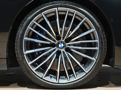 2021 BMW 8 SERIES CABRIOLET — фото 2